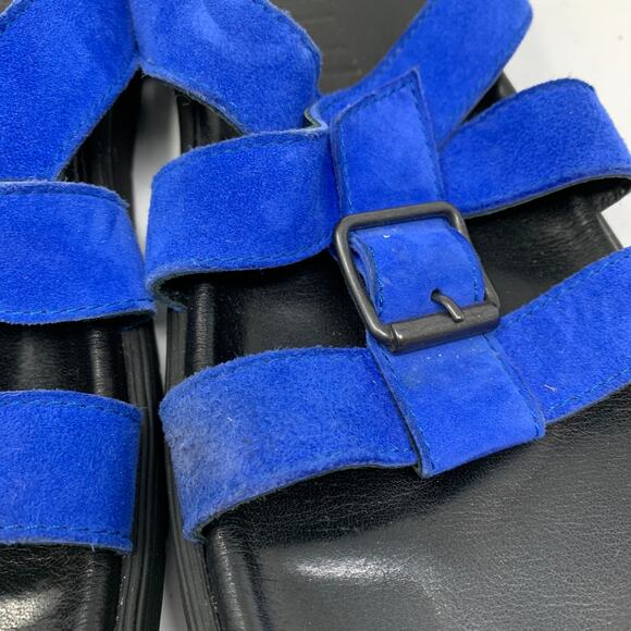 LD Tuttle Women's Size 37 US 7 The Unit Slide Sandals Royal Blue Suede - Picture 5 of 9